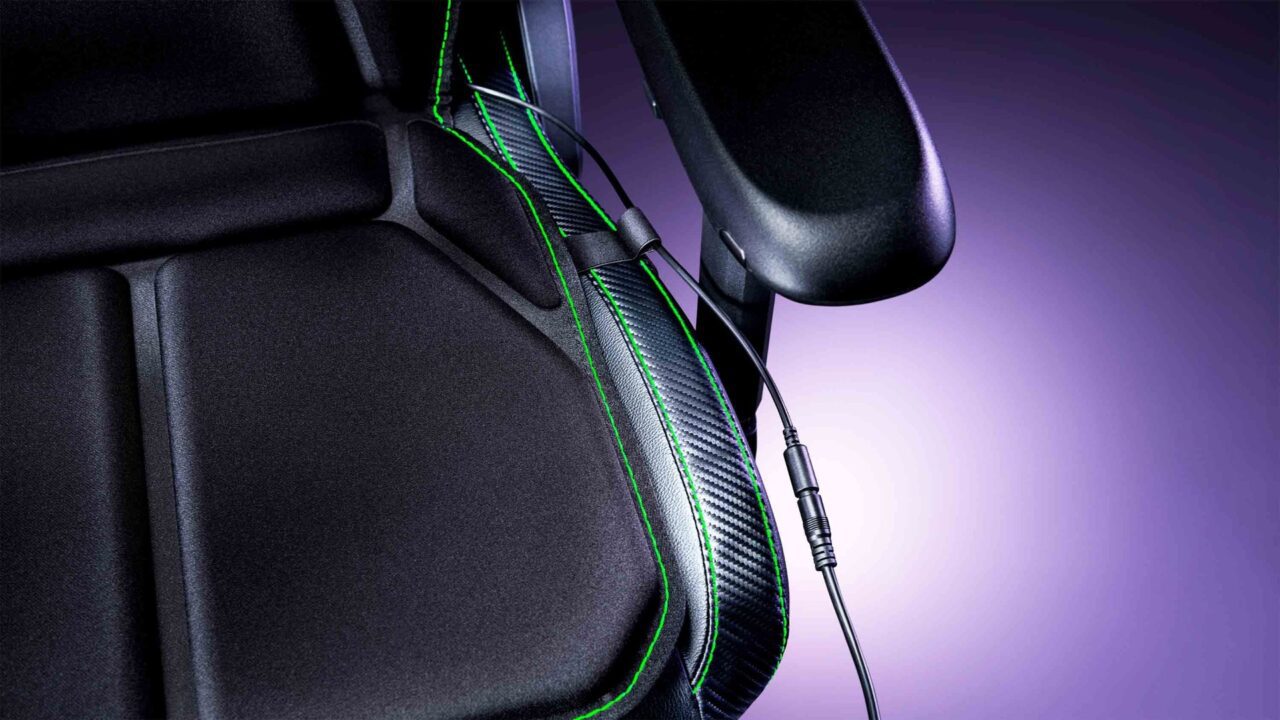 خرید razer-freyja-haptic-gaming-cushin