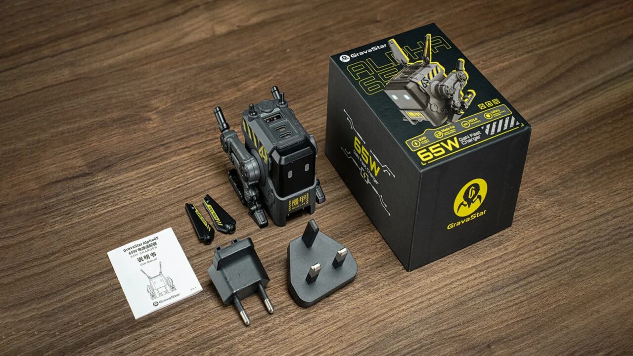 بررسی تخصصی شارژر GravaStar مدل Alpha65 اصل در ایران