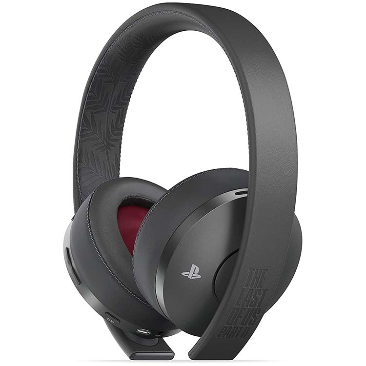 the-last-of-us-part-2-limited-edition-gold-wireless-headset-01